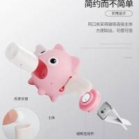 车载香水可爱小飞猪香薰汽车空调出风口创意小摆件网红车内装饰品