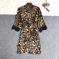 睡衣女夏天冰丝性感豹纹中长款九分袖浴袍时尚睡袍可外穿家居服薄