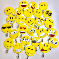 家用卡通可爱笑脸挂钩厨房厕所强力挂钩免打孔挂钩宿舍墙上挂衣钩|15个笑脸表情包在省