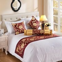 床尾巾锦鲤鱼酒店宾馆床尾蓝色锦鲤绣花床旗家用床围巾民宿主题酒|牡丹花-红边 1.8米床240*50