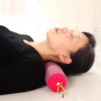颈椎枕头颈椎专用枕 老粗布荞麦壳圆形枕 保健枕牵引枕头