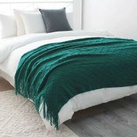 新款针织纯色床尾巾美式装饰毛线毯酒店床尾毯宾馆床旗床盖ins|墨绿色大菱形 抱枕套(45*45)