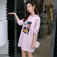 迪鲁奥(DILUAO)2021秋冬孕妇女长袖时尚条纹韩版宽松中长款孕妇装冬装 粉条纹 均码