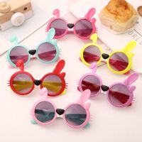 卡通玩具儿童太阳镜防眼镜宝宝紫外线小孩墨镜潮男眼镜框女童时尚