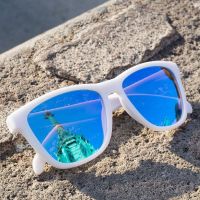 炫彩墨镜太阳镜墨镜太阳镜欧美时尚男女偏光瓷白框偏光