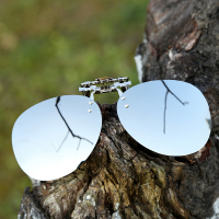 近视太阳眼镜墨镜偏光通用可翻蛤蟆夹片式不锈钢开车男女
