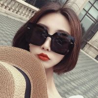 韩版街拍眼镜无框墨镜女圆脸显瘦遮阳度假太阳镜透明茶复古大方框