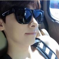 同款墨镜男潮太阳镜女新款蹦迪大框时尚网红眼镜司机镜李易峰