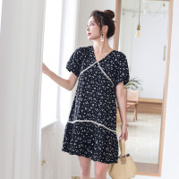 [哺乳连衣裙]孕妇裙夏季薄款法式碎波点小黑裙V领可哺乳孕妇连衣裙