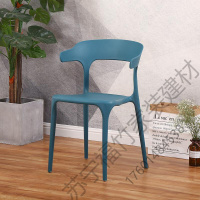 苏宁严选 塑料椅成人加厚家用餐椅靠背椅子北欧创意餐桌椅咖啡厅休闲牛角椅