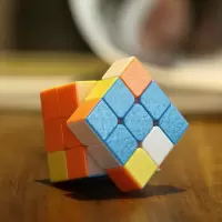 圣手魔方三阶比赛专用磁力版专业3阶速拧顺滑4四阶镜面金字塔异形 三阶实色白底[磁力版][简装版