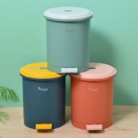 卫生间脚踏式垃圾筒圆形家用带盖厕所厨房卧室脚踩大号客厅