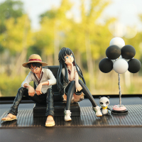 雪弗兰汽车摆件大蜂仿真车模型车载香水座网红路飞手办车内饰品 坐沙发男+雪乃+黑球+大垫