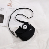 夏天上新小包包女2020新款潮ins古着感可爱少女帆布包斜挎手机包|黑色【带熊猫挂件】