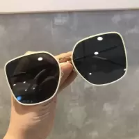 韩版潮网红眼镜方框米白框黑色墨镜女大框大脸显瘦防紫外线太阳镜