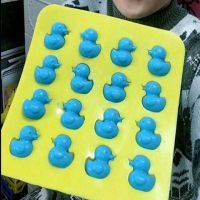螺丝长条硅胶模具快手网红吃冰模具巧克力蛋糕diy烘焙模具冰格模N3|16连小黄鸭
