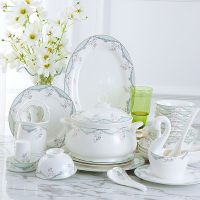 欧式骨瓷碗碟套装陶瓷礼品餐具套装盘子碗套装家用创意碗筷