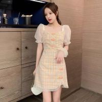 夏季2020新款韩版复古风旗袍改良版连衣裙女气质方领泡泡袖A字裙 莎丞