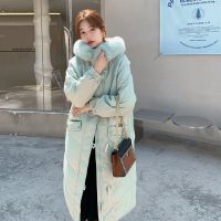 佚貌YIMAO 诗文同款牛角扣2021冬季新款韩版宽松过膝中长大毛领白鸭绒羽绒服