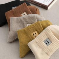 袜子女ins潮中筒袜秋冬日系可爱百搭学院风卡通刺绣学生复古长袜