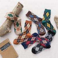 袜子男中筒袜ins潮纯棉秋冬长袜复古潮流英伦格子男士高帮运动袜