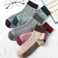 千鸟格子袜子女中筒袜纯棉复古英伦风ins潮全棉夏季薄款春秋长袜