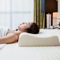 进口胶乳枕护颈椎枕成人枕头枕芯按摩枕儿童护颈枕抖音同款