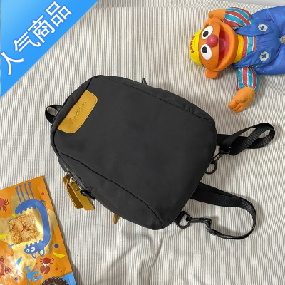 封后小众ins日系初中高中学生两用双肩包女夏百搭出游旅行休闲小背包