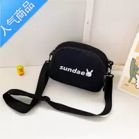 封后百搭休闲斜挎小包女20新款韩版学生帆布袋日系ins森系文艺单肩包女斜挎包