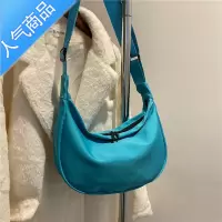封后日系小包包女2022秋冬新款时尚少女斜挎包网红百搭ins单肩饺子包