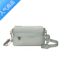 封后2022新款高街运动复古单肩斜挎包链条相机包腋下包手拿小方包潮女斜挎包