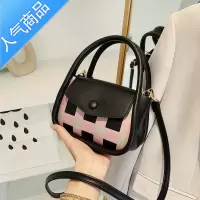 封后感ins超火小包包女2022新款潮夏天小众斜挎包百搭手提马鞍包