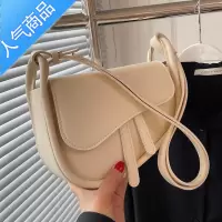 封后小众设计感小包包女夏2022新款质感斜挎包网红单肩马鞍包女斜挎包