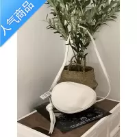 封后包包女2022秋冬新款质感小众潮牌复古百搭斜挎单肩法棍包女包