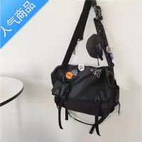 封后机能男士斜挎包运动日系工装大容量潮牌原宿大学生休闲单肩背包女
