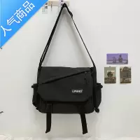 封后ins日系潮牌斜挎包男百搭休闲学生单肩女时尚运动款大容量工装包