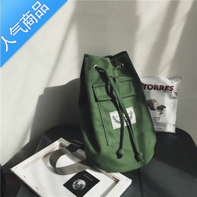 封后帆布斜挎包男士学生韩版ins潮牌嘻哈日系休闲简约圆筒小单肩包女单肩包男