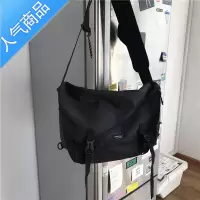 封后斜挎包男士潮牌大容量工装风单肩包ins潮男运动挎包时尚机能背包单肩包男