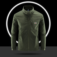 2022秋冬夹克男户外运动可拆帽防风防水冲锋衣大码男装外套潮