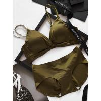 法式三角杯文胸套装女无钢圈小胸聚拢性感女内衣内裤秋季薄款胸罩