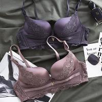 内衣女无钢圈小胸聚拢薄款胸罩少女法式性感蕾丝无痕美背文胸套装
