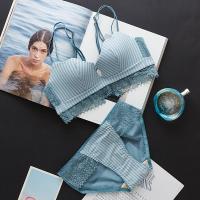 无痕条纹内衣裤女无钢圈小胸聚拢厚款收副乳调整型蕾丝文胸罩套装