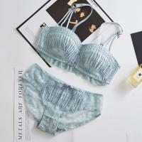 无钢圈厚款内衣女士性感小胸聚拢蕾丝上托调整型胸罩少女文胸套装