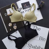 舒适内衣女无钢圈小胸聚拢无痕文胸套装性感美背少女可爱上托胸罩