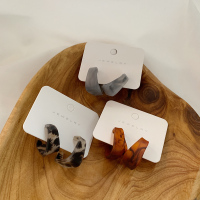 韩国东大复古纹理亚克力圆弧耳环女时尚豹纹耳钉气质百搭耳饰品