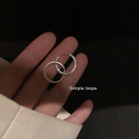 冷淡风耳环圈圈2021年新款潮耳圈小众设计高级感耳钉女夏酷耳饰品