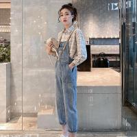 背带裤女学生宽松韩版清新时尚修身百搭可爱潮流显瘦学生党学院风背带牛仔裤女2020春季新款九分裤流行减龄学院风背带裤时尚哈