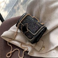 流行包包女2020新款潮韩版百搭斜挎包漆皮亮片包链条时尚小方包
