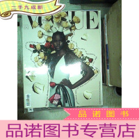 正 九成新VOGUE 2019 829