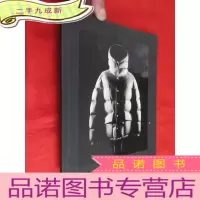 正 九成新MONCLER : AUTOMNE HIVER2014 (16开,)
